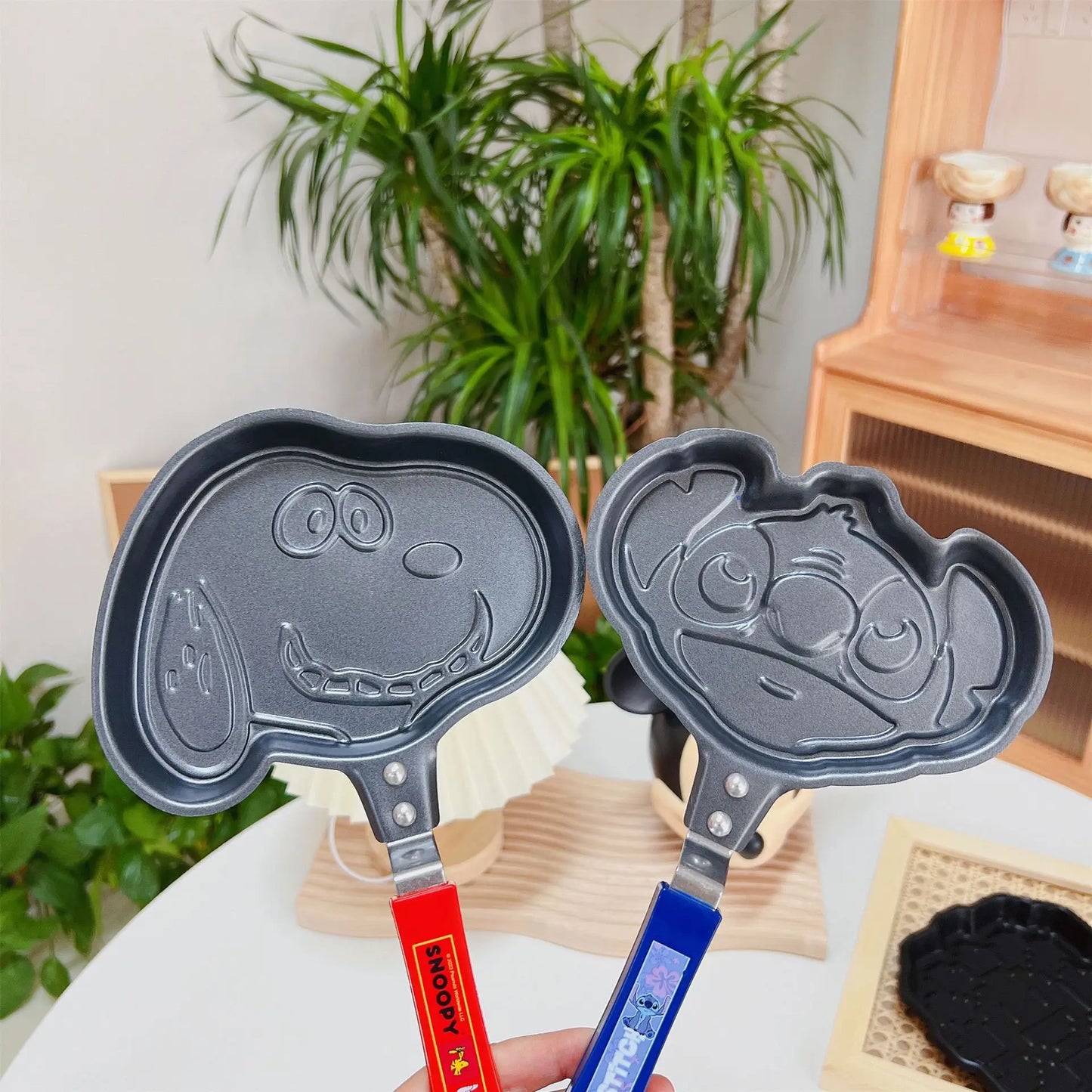 Lovely Cartoon Shape Muffins Frying Pan